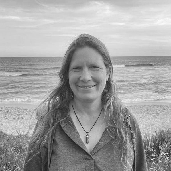 Kathryn Reese | New Australian poetry, contemporary Australian writers ...